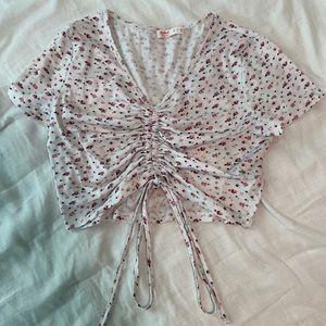 Romwe Cropped Floral Top